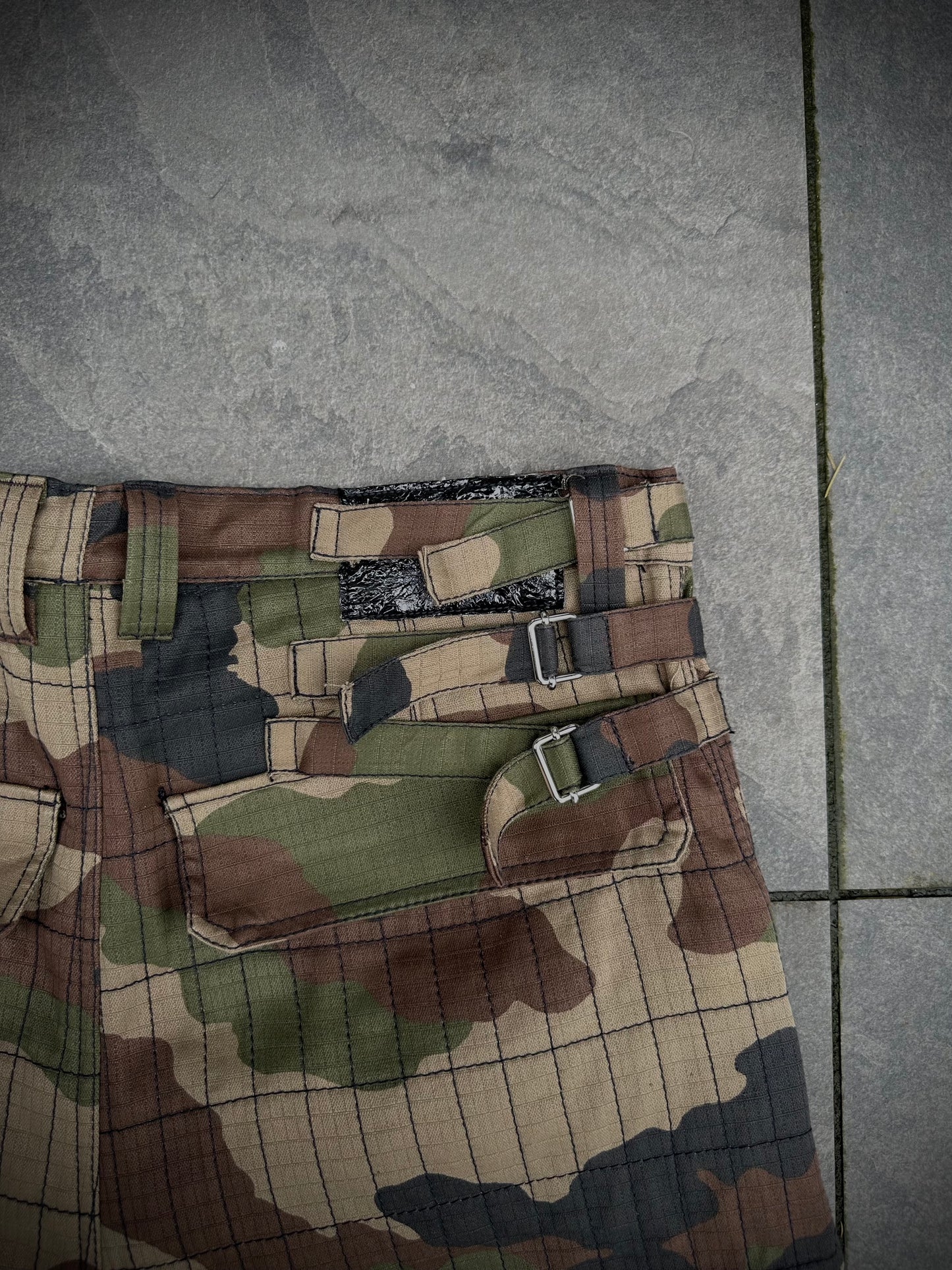 DOUBLE LAYERED CAMOUFLAGE CARGO
